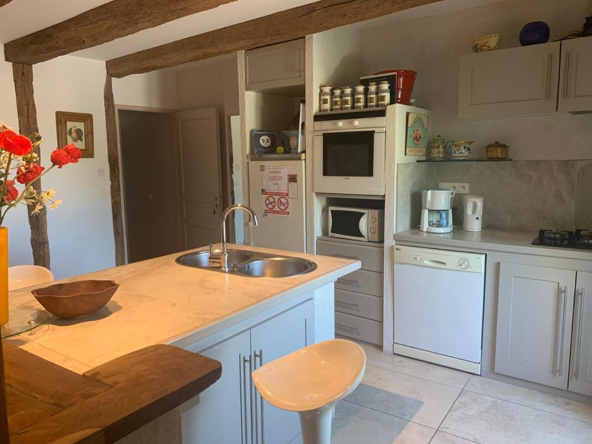 La Maison De Chloe Senouillac Esterno foto