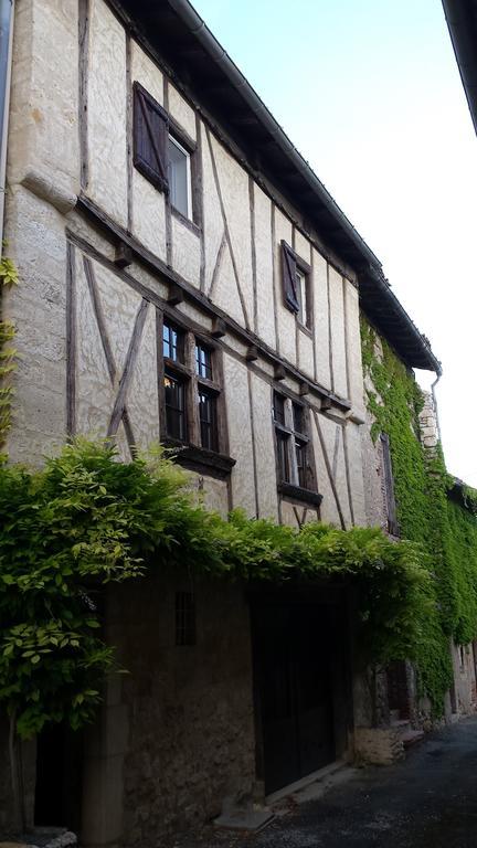 La Maison De Chloe Senouillac Camera foto
